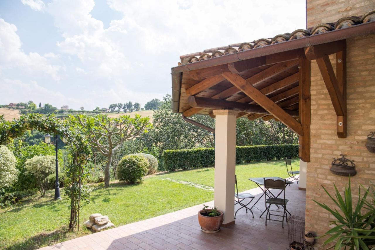 Casa Di Mi Bed & Breakfast Serrungarina Exterior foto