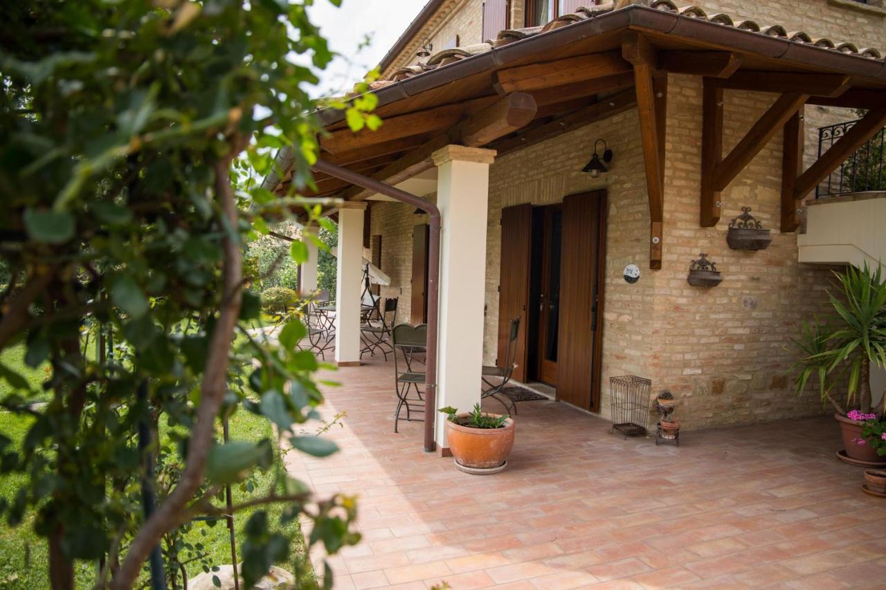 Casa Di Mi Bed & Breakfast Serrungarina Exterior foto